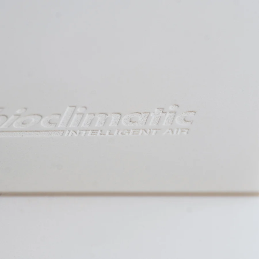 bioclimatic Logo geprägt auf dem Gehäuse des AeroMini